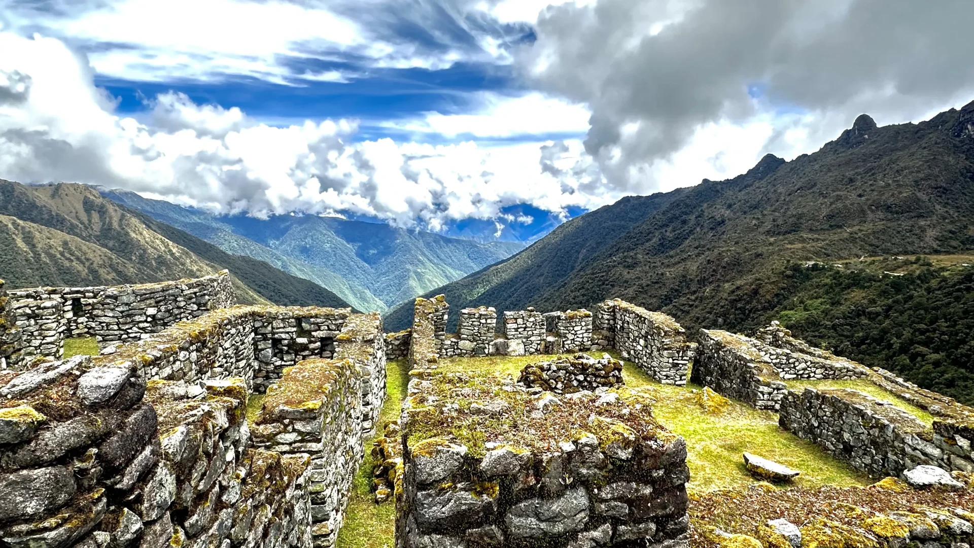 Classic Inca Trail To Machu Picchu 4 Days